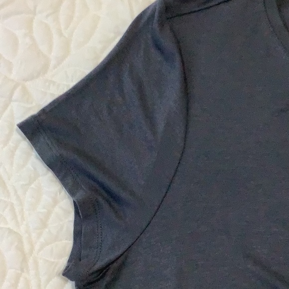 14th & Union Soft and Stretchy Heather Blue Scoop Neck Short Sleeve Tee (New) - Picture 4 of 6